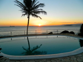 Sol-lua Bangalo com uso exclusivo da piscina